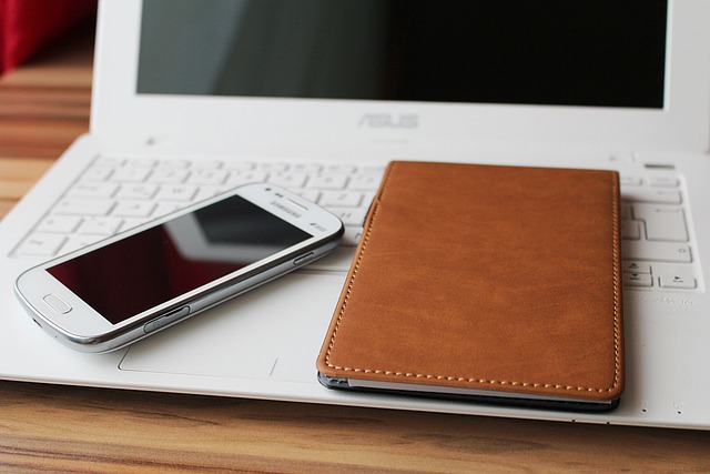 장시간 계단 오르내림 후 무릎 활액막염을 겪고 휴식을 택한 사례 통증을 멈추고 회복을 선택한 이야기